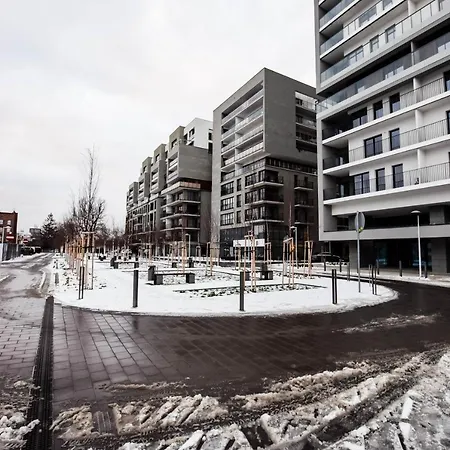 Angel City Center Apartment *